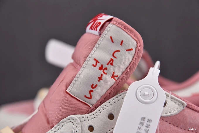 Bmlin 1 Travis DM7866-600 Low AJ x Scott OG SP 0714